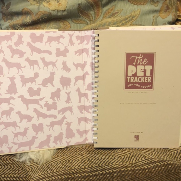 THE PET TRACKER (Dog) Organizer/Binder NEW! - Picture 3 of 14